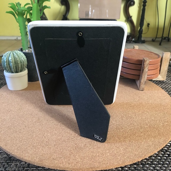 Vintage Hallmark Flower Picture Frame - Picture 3 of 6